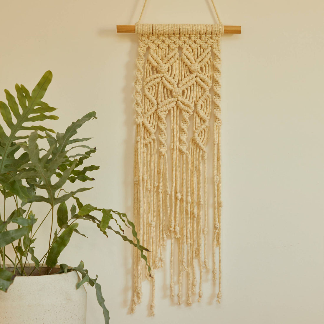 Calm Wall Hanging – DMC Mindful Making – Macramé Kit