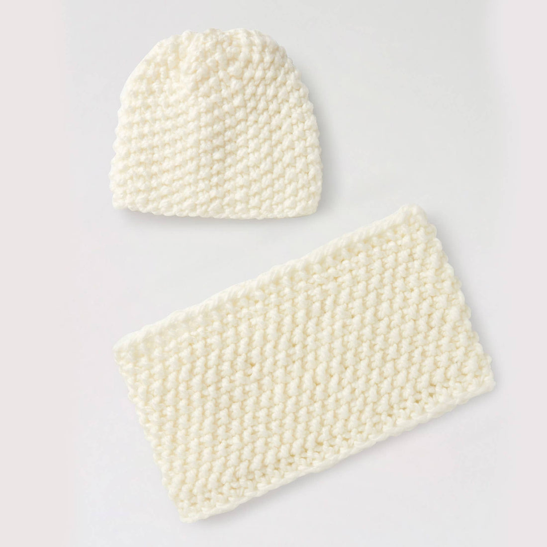 Cosy Hat & Snood - DMC Mindful Making – Knitting Kit